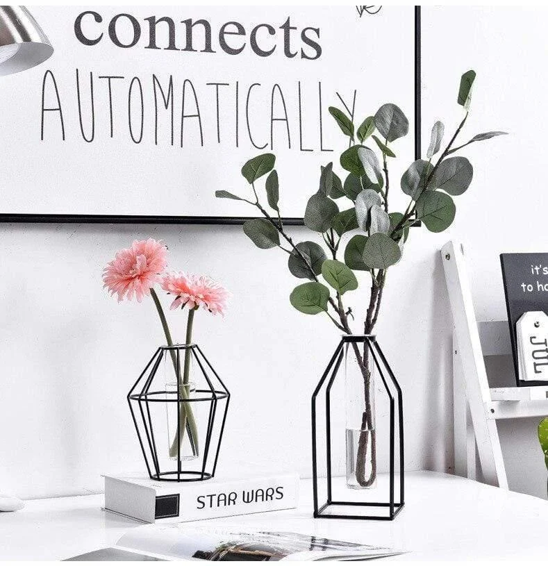 Geometric Nordic Iron Vases - Glova