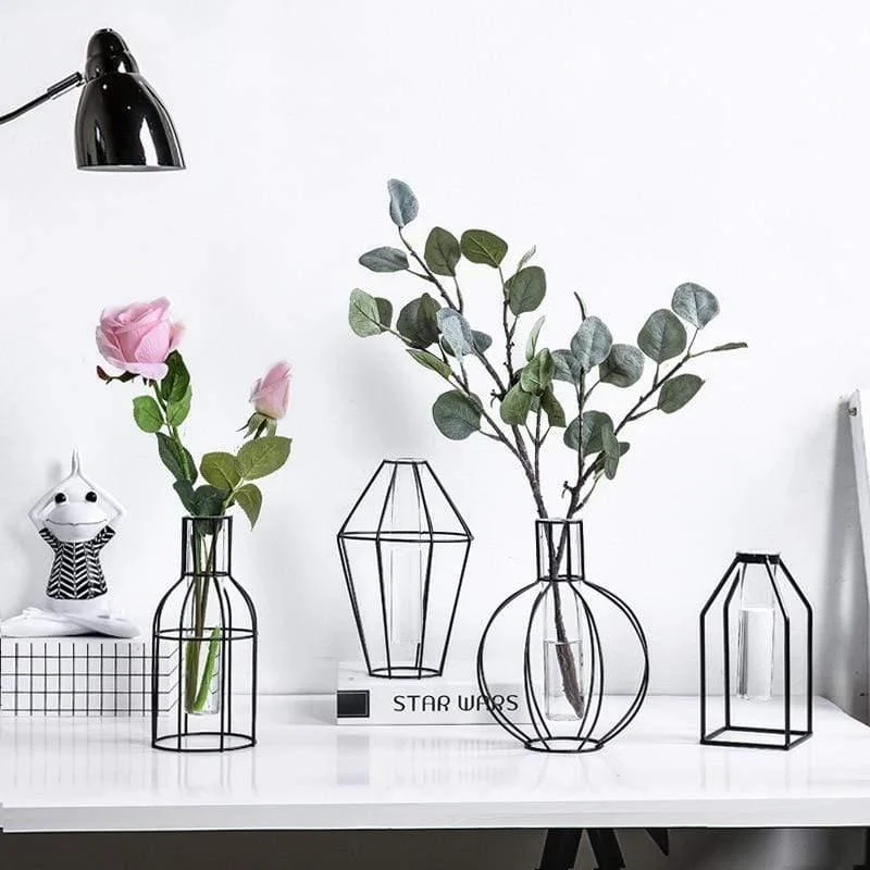 Geometric Nordic Iron Vases - Glova