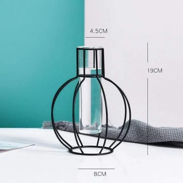 Geometric Nordic Iron Vases - Glova