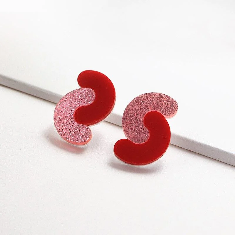 Geometric Red and Glitter Pink Resin Stud Earrings - Glova