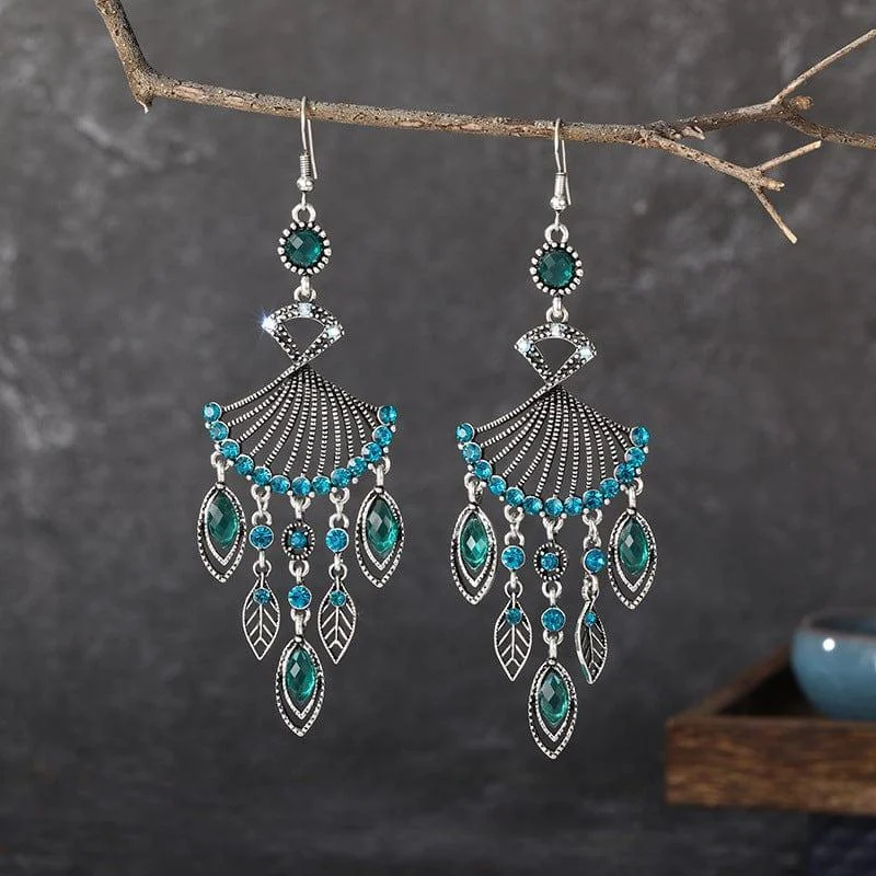 Hollow Rhinestone Drop Leaf Earrings - Glova