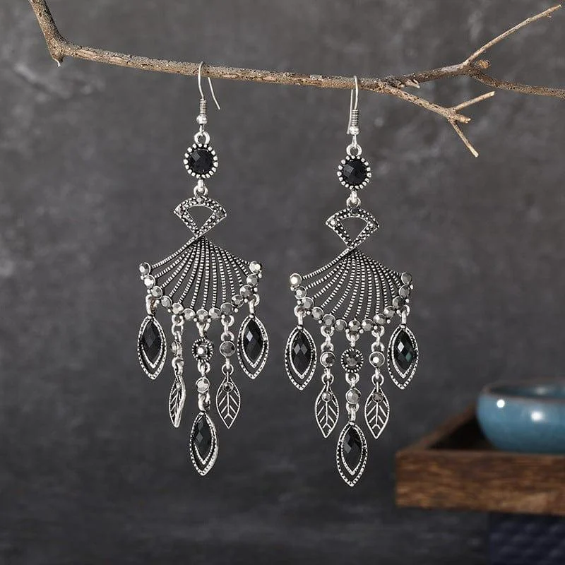 Hollow Rhinestone Drop Leaf Earrings - Glova