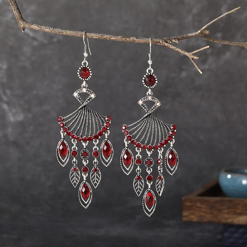 Hollow Rhinestone Drop Leaf Earrings - Glova