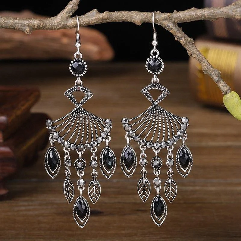 Hollow Rhinestone Drop Leaf Earrings - Glova