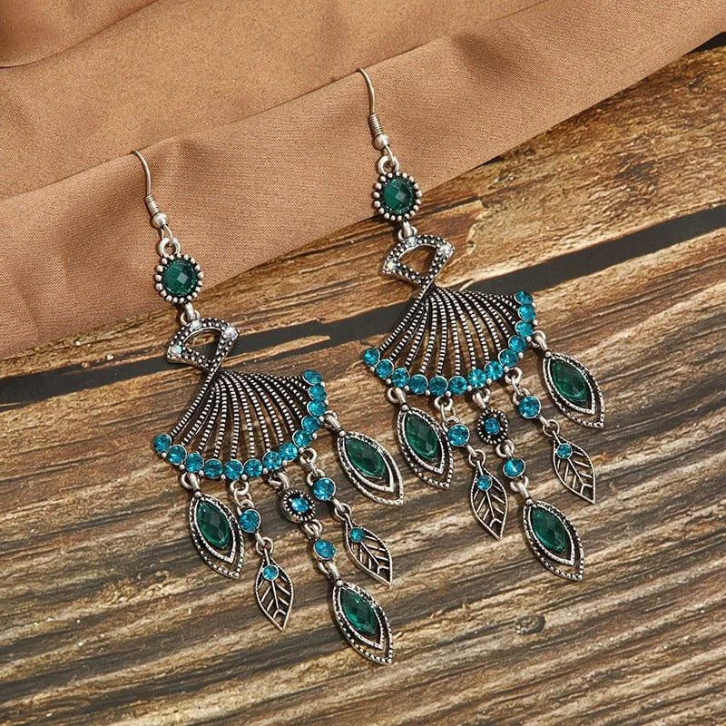 Hollow Rhinestone Drop Leaf Earrings - Glova