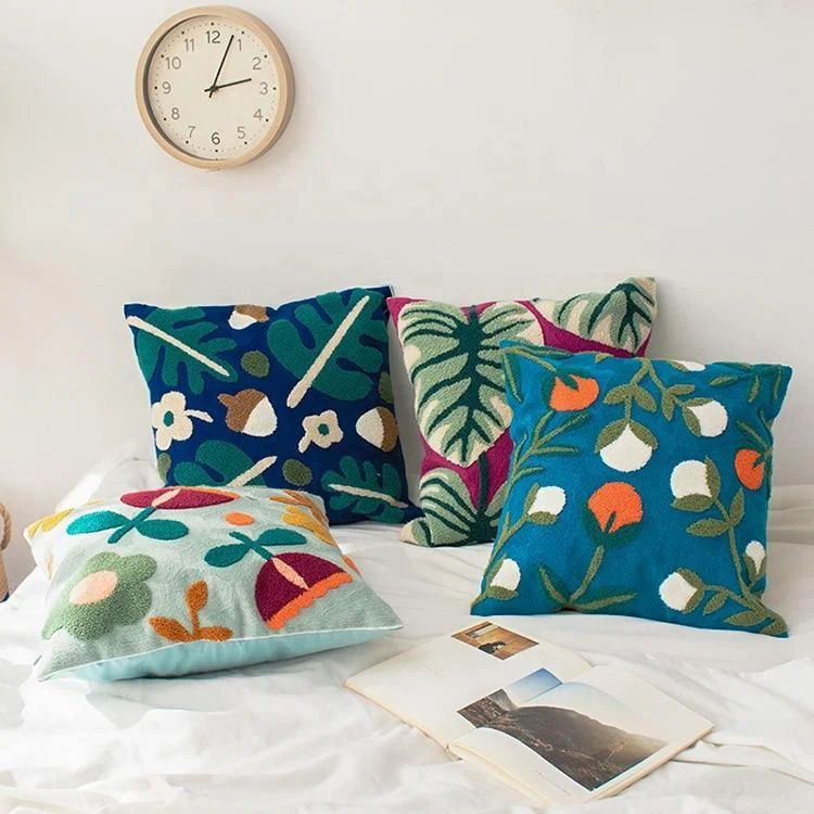 In The Garden Cushion Covers - Glova