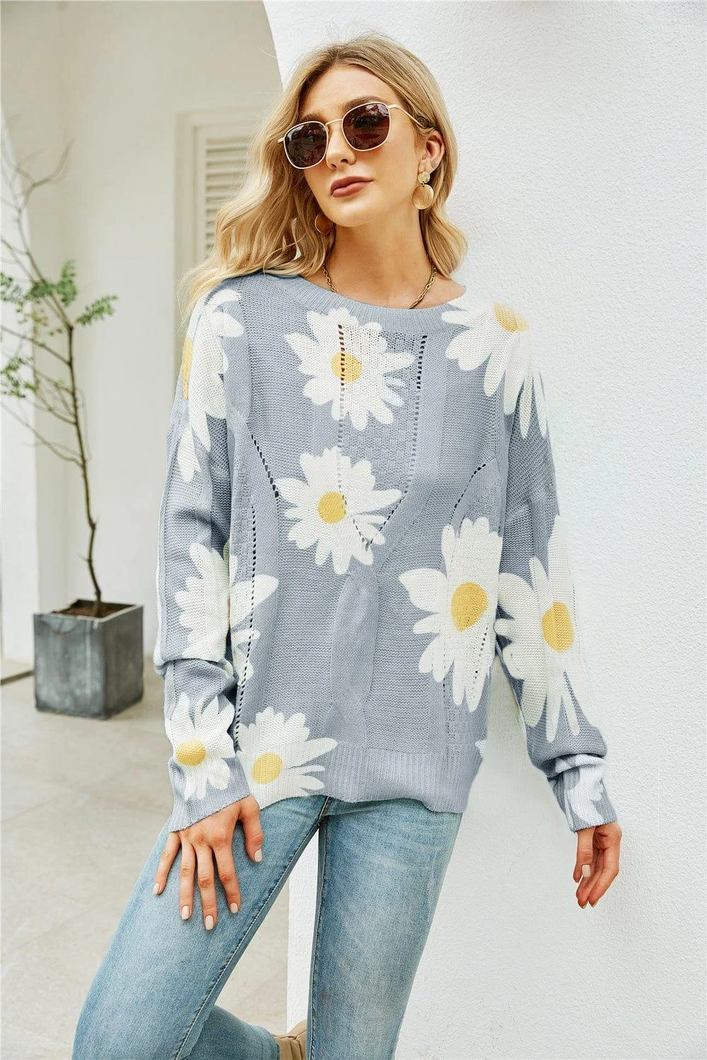 Indigo Floral Sweater - Glova