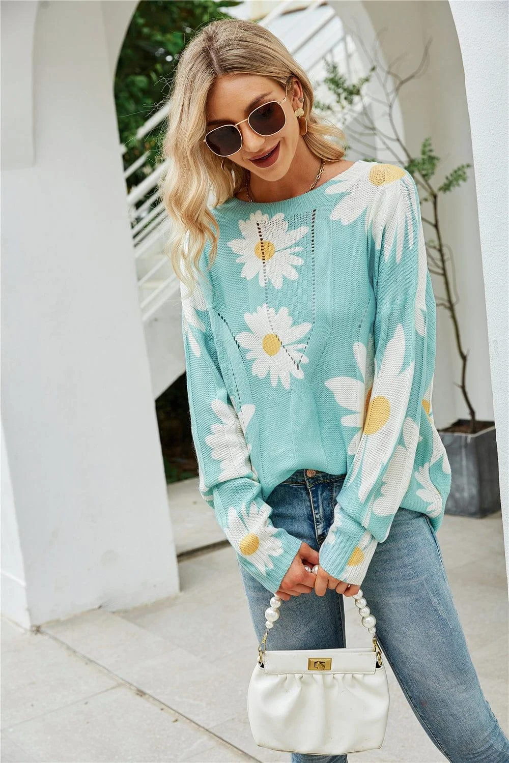 Indigo Floral Sweater - Glova