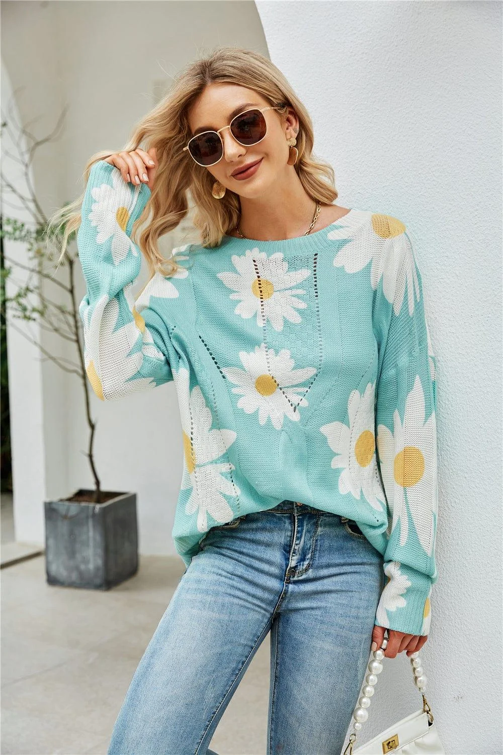 Indigo Floral Sweater - Glova