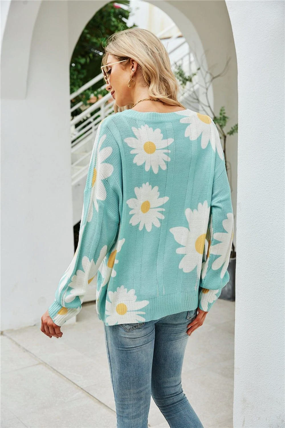 Indigo Floral Sweater - Glova