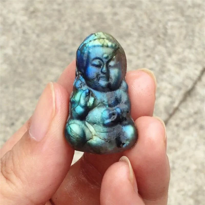 Labradorite Buddha Carving - Glova