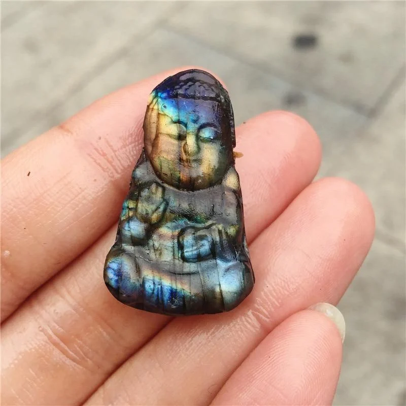 Labradorite Buddha Carving - Glova