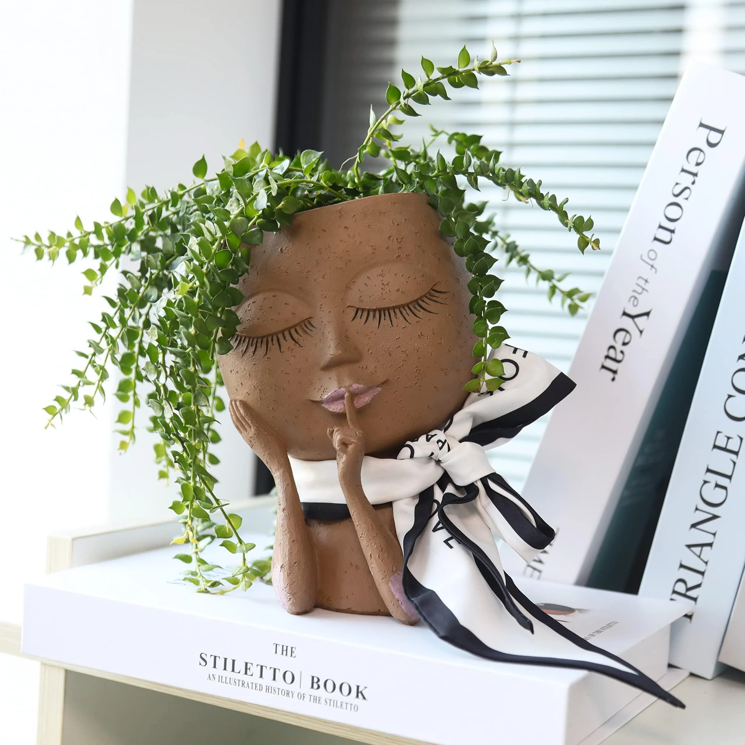 Lady Zen Face Planter - Glova