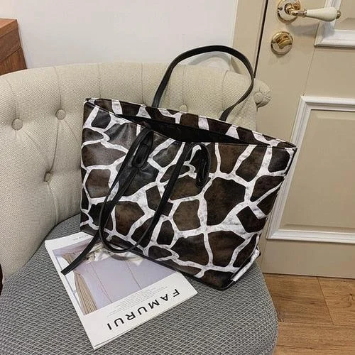 Large Animal Prints Totes - 2 Animals - Glova