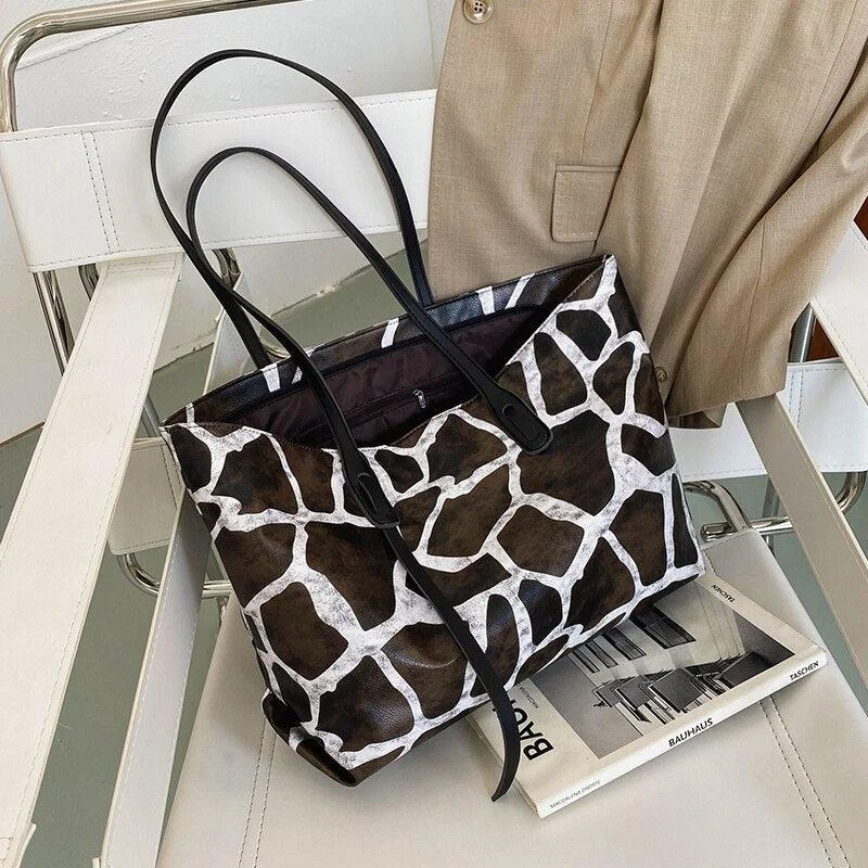 Large Animal Prints Totes - 2 Animals - Glova