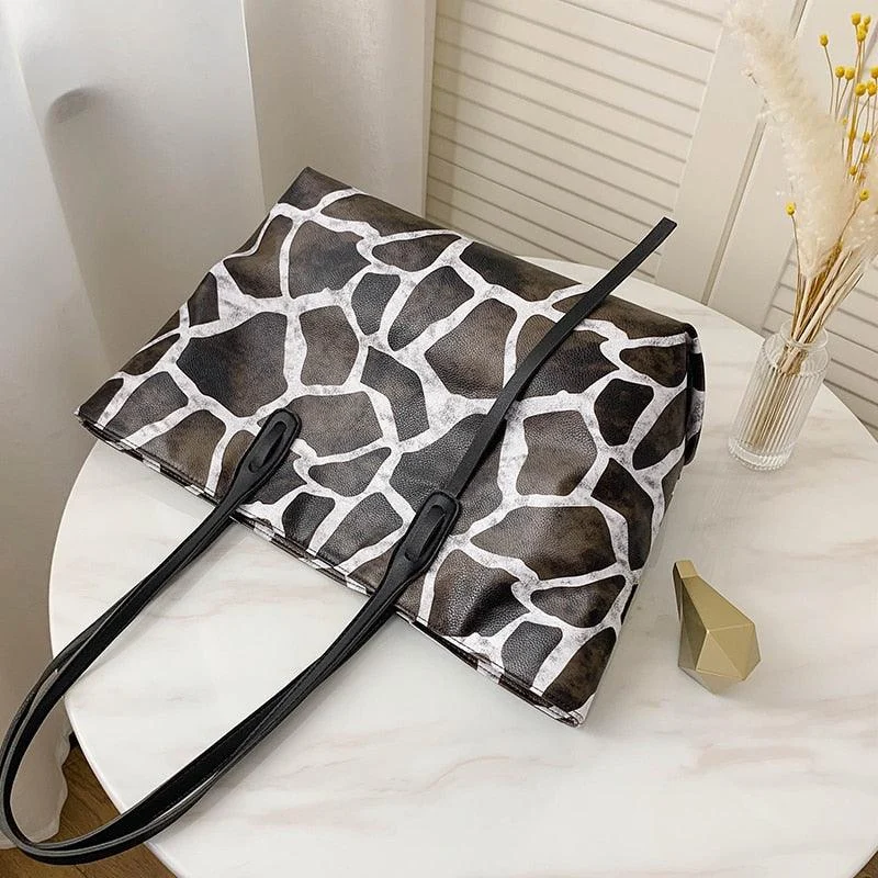 Large Animal Prints Totes - 2 Animals - Glova