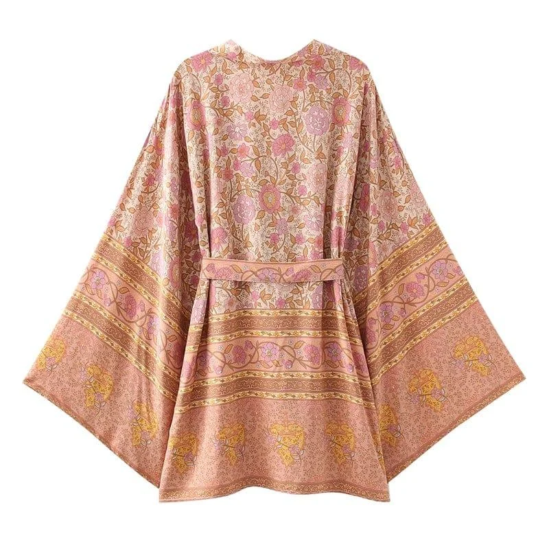 Leah Kimono in Light Pink - Glova