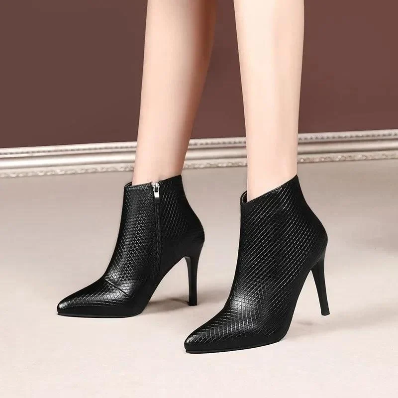 Leather Poined Toe High Heels Side Zipper Pumps Women's Boots - Glova