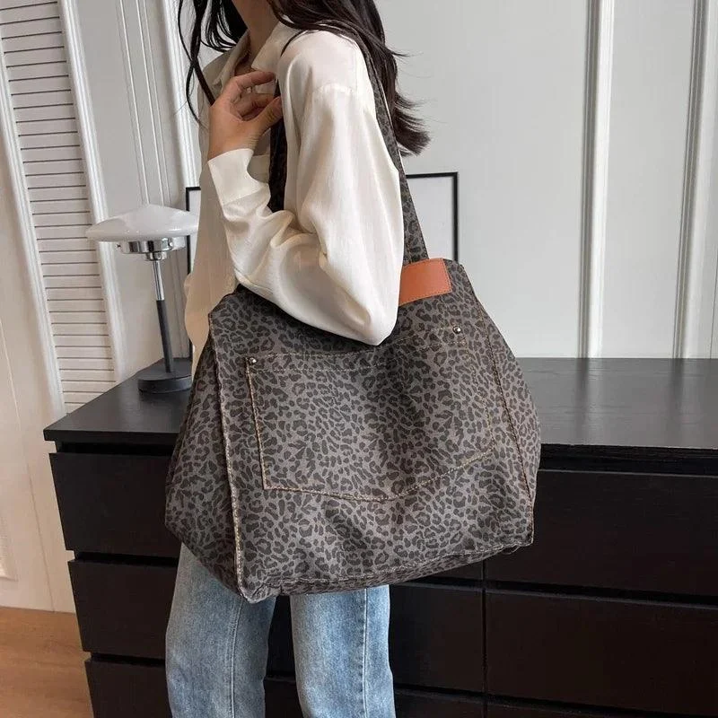 Leopard Prints Deformable Canvas Shopping Totes - Glova