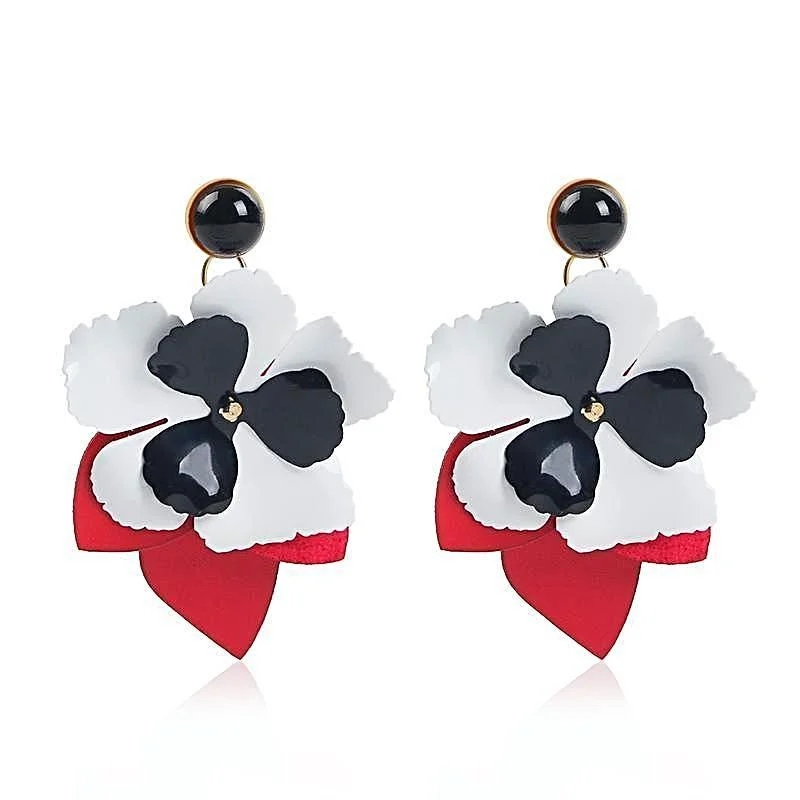 Lilian Big Flower Stud Earrings - 4 Colors - Glova