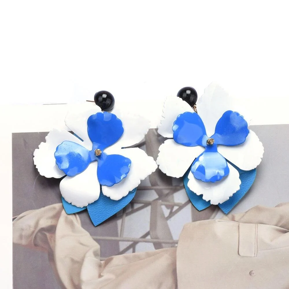 Lilian Big Flower Stud Earrings - 4 Colors - Glova