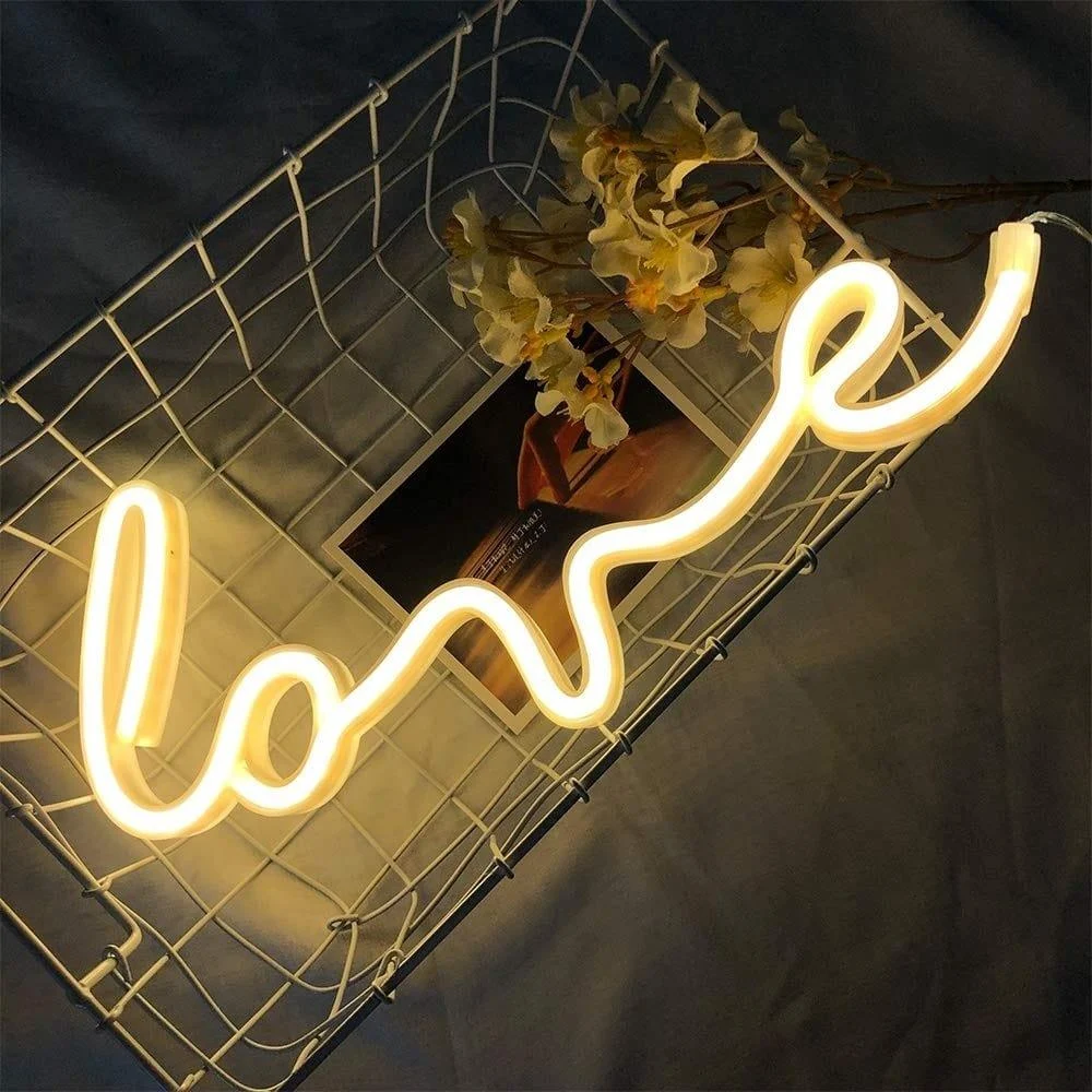 Love Neon Sign - Glova