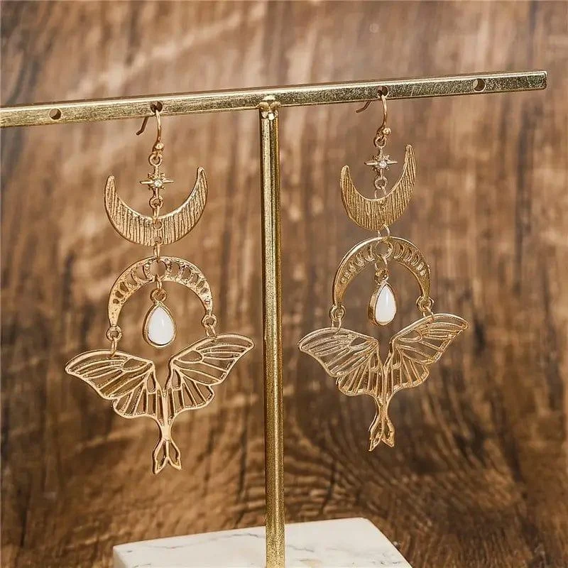 Luna Moth Earrings - Glova