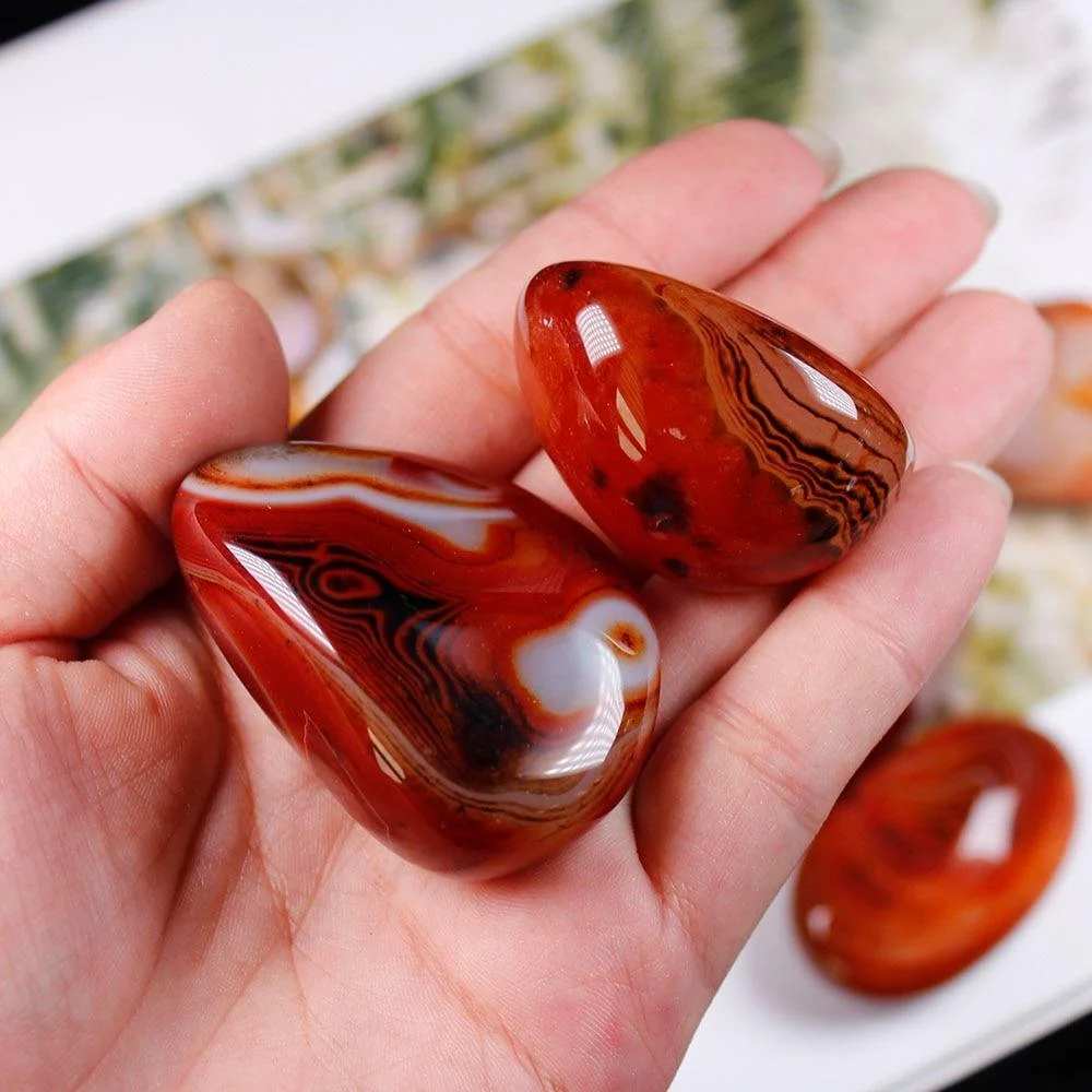 Madagascar Natural Agate Crystal - Glova