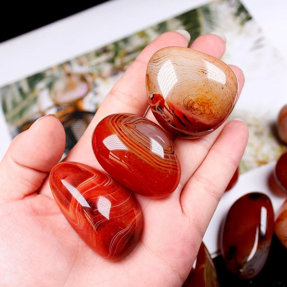 Madagascar Natural Agate Crystal - Glova