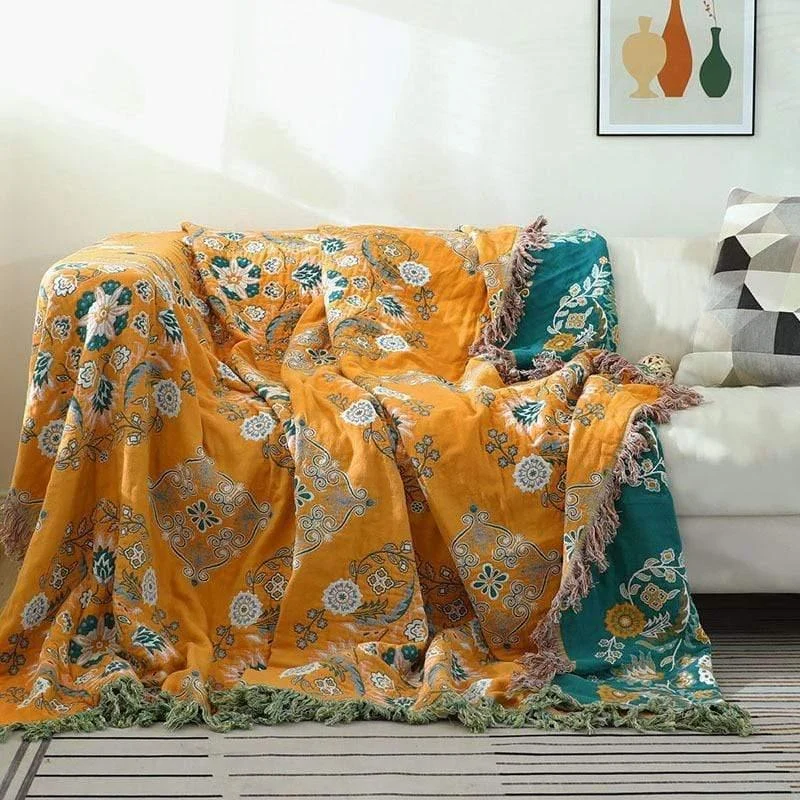 Marguerite Floral Tasseled Bedspread - Glova