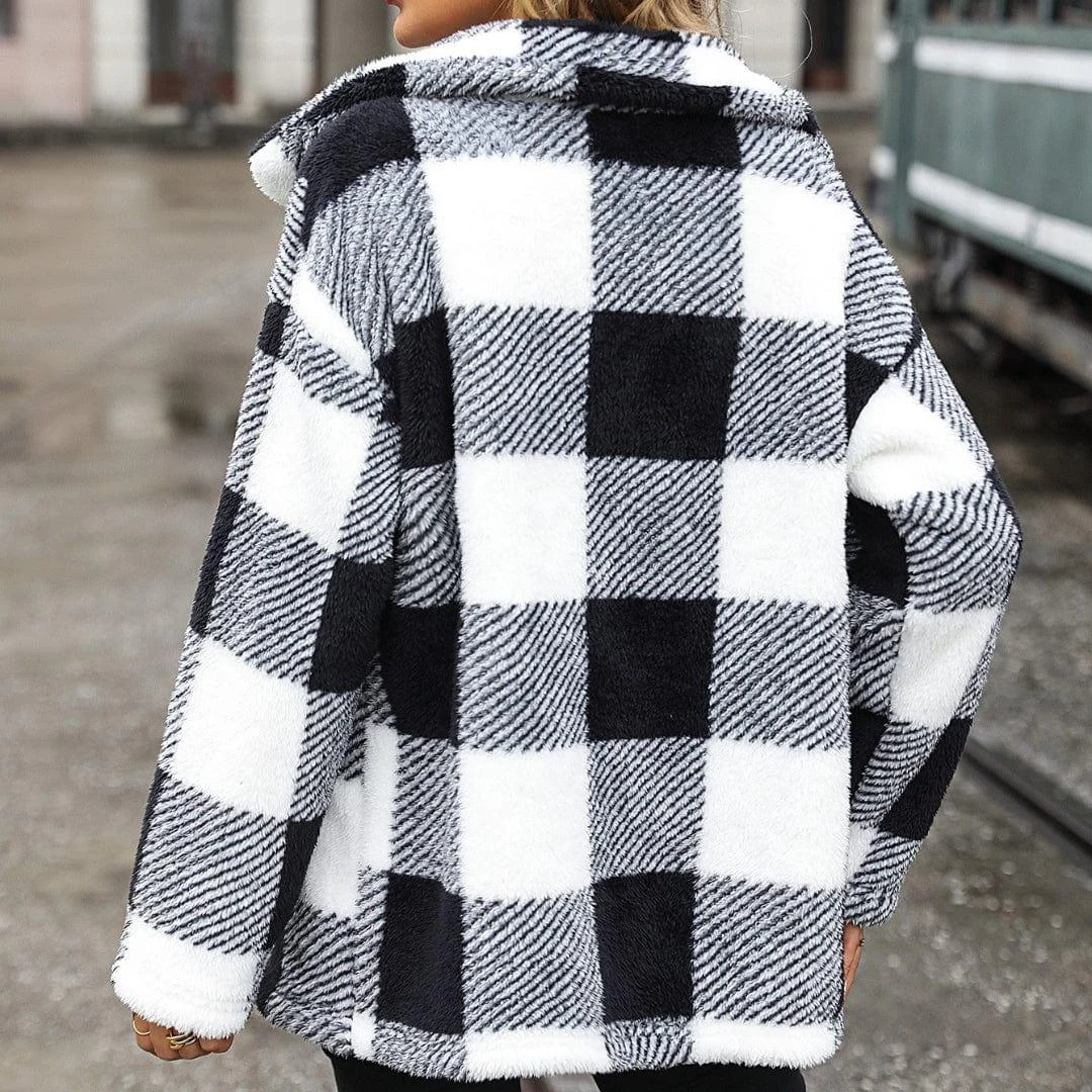 Melisande Boxy Coat in Check Fluffy Borg - Glova