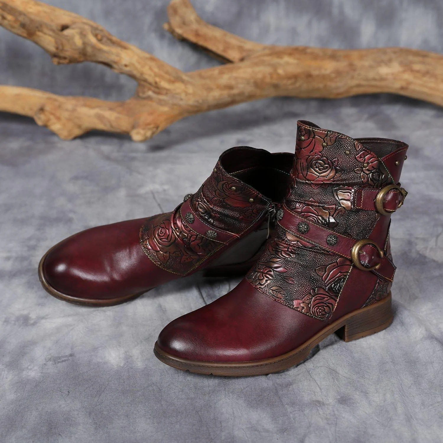 Midnight Wanderer Buckle Boots - Glova