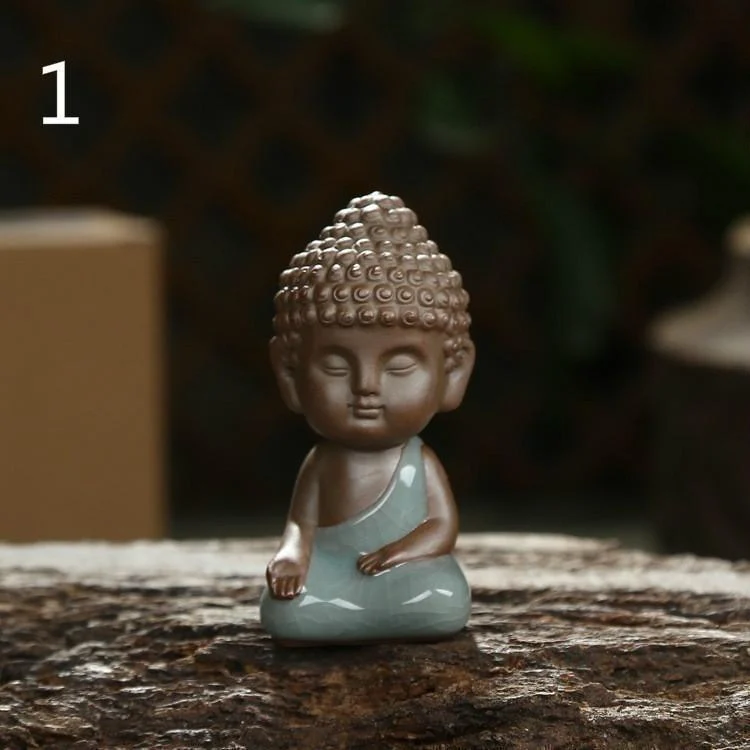 Mini Buddha Statue in Ceramic and Porcelain - Glova