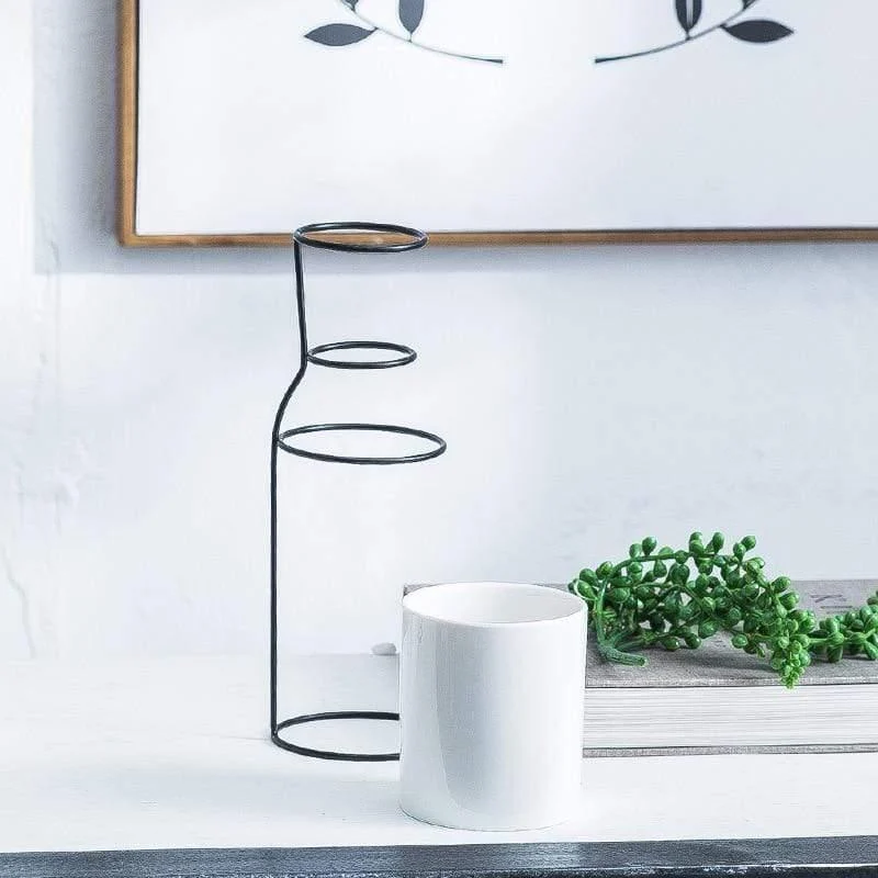 Minimalist Ceramic Vase - Glova