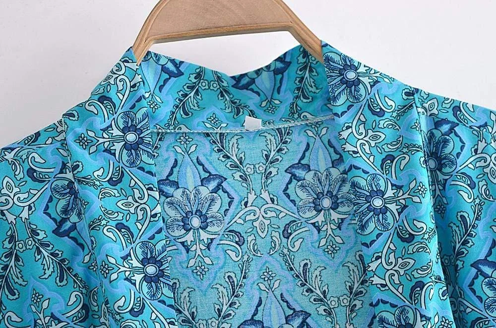 Muriel Vintage Floral Kimono In Blue - Glova