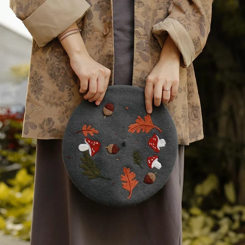 Mushroom Cap Embroidered Beret - Glova