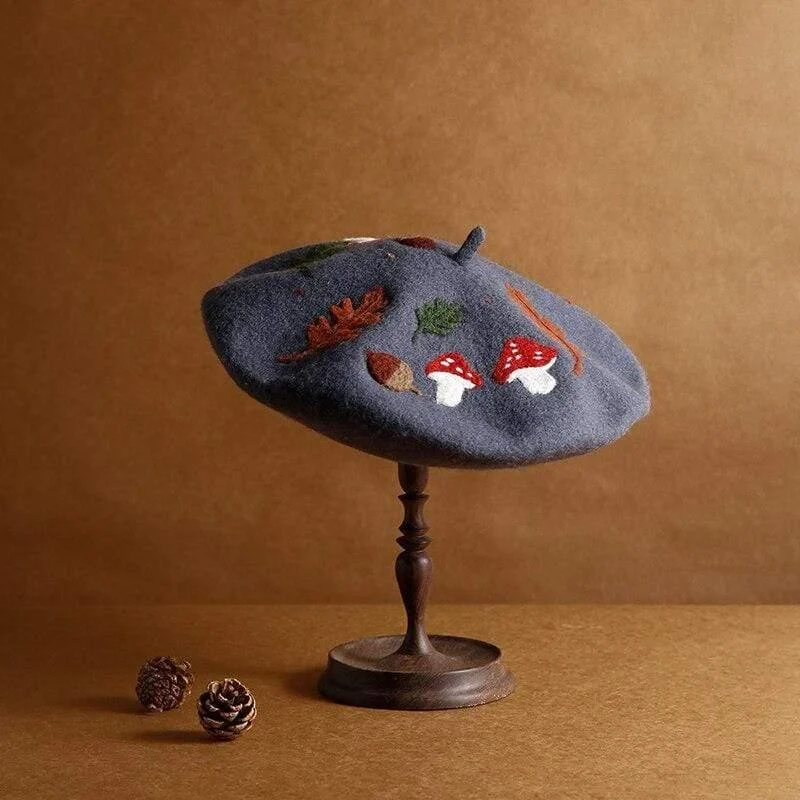 Mushroom Cap Embroidered Beret - Glova