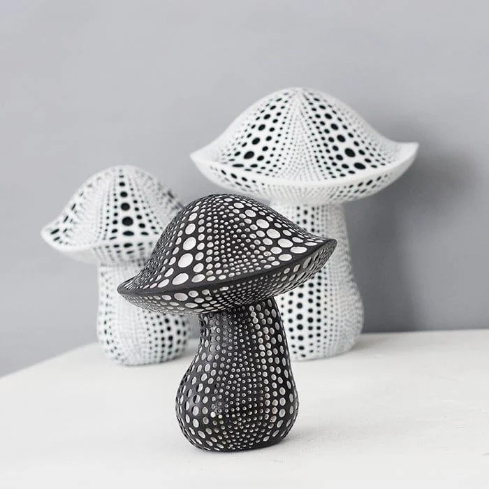 Mushroom Figurine - Glova