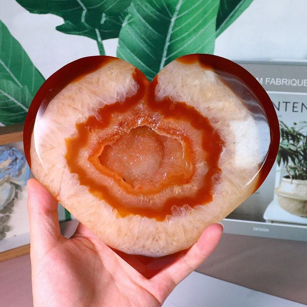 Natural Carnelian Stone Heart Carving - Glova