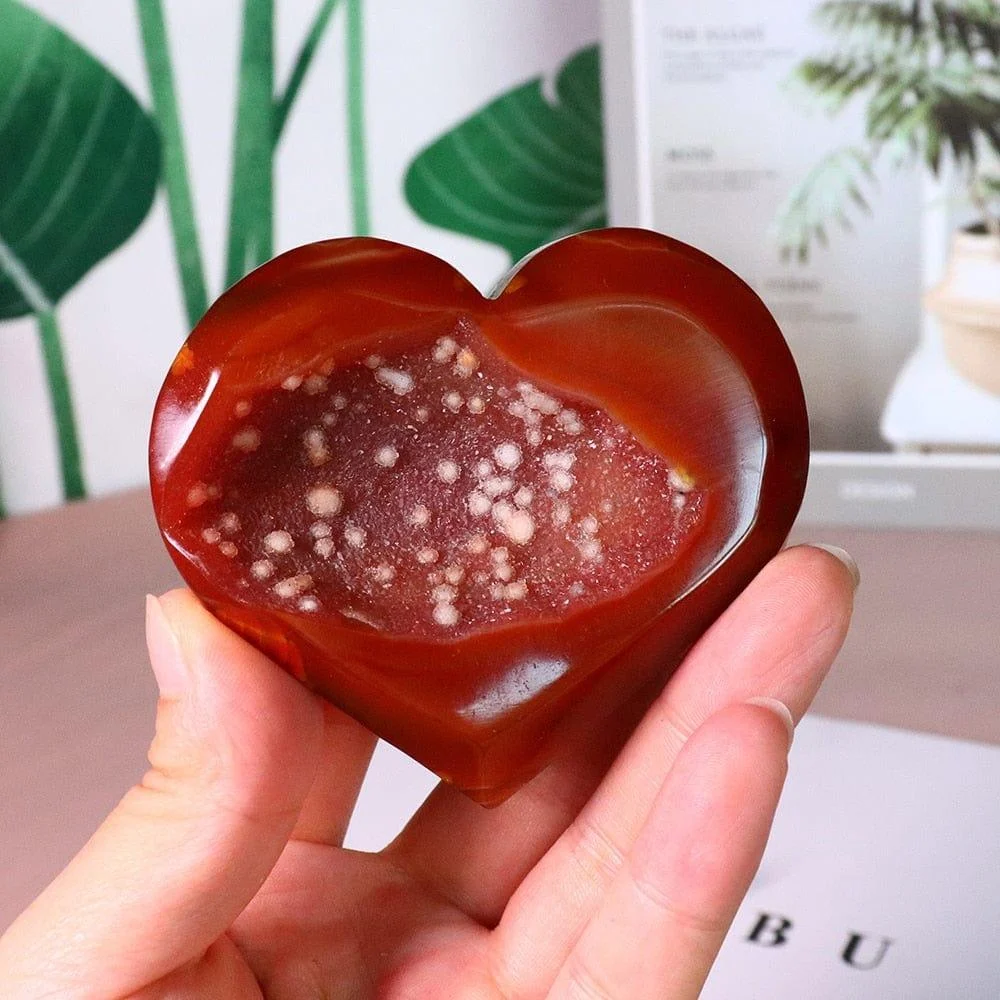 Natural Carnelian Stone Heart Carving - Glova