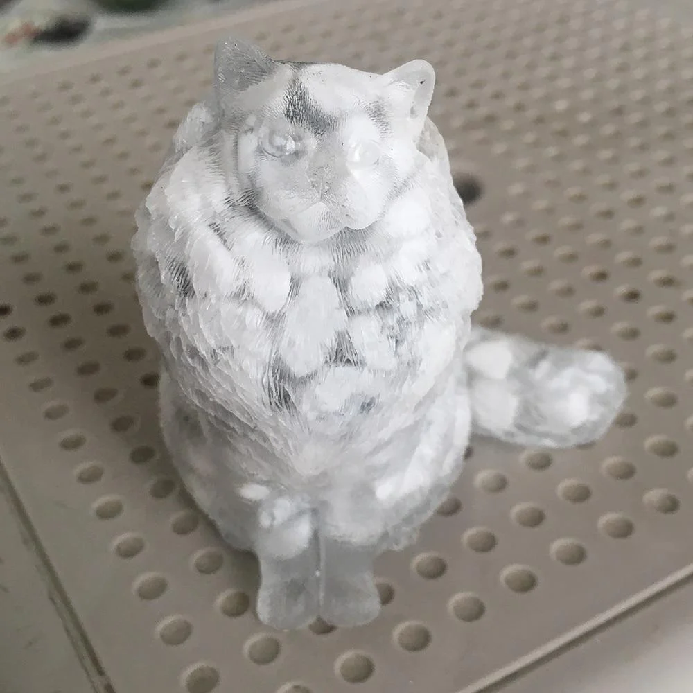 Natural Crystal Lady Cat Carving - Glova