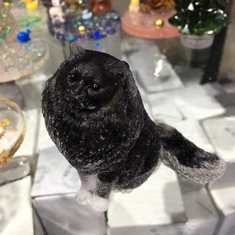 Natural Crystal Lady Cat Carving - Glova