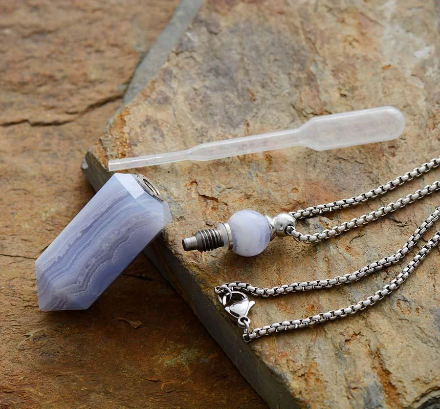 Natural Crystal Perfume Bottle Necklace - Glova