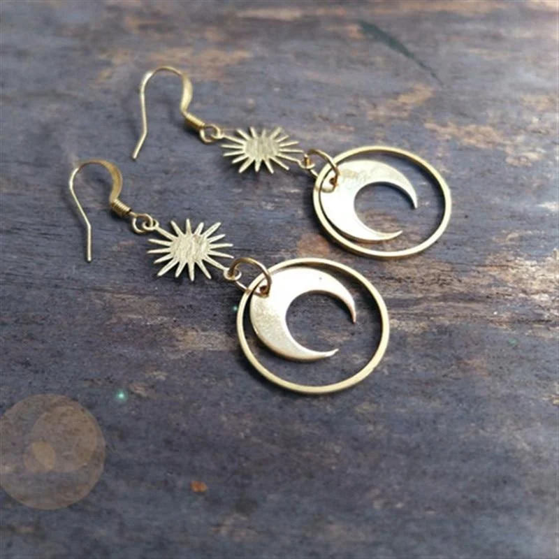 Neo-Gothic Moon Earrings - Glova