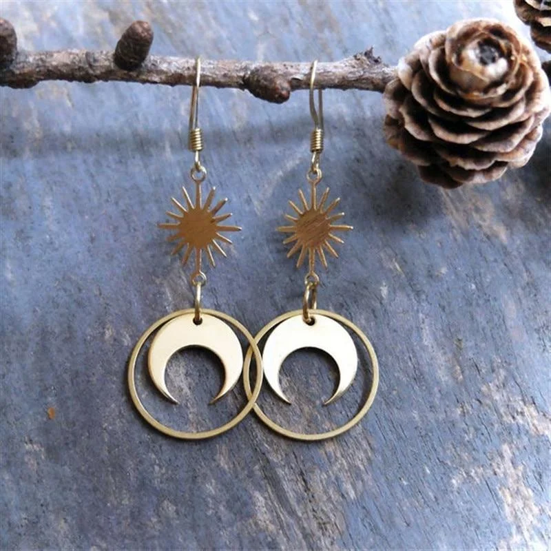 Neo-Gothic Moon Earrings - Glova