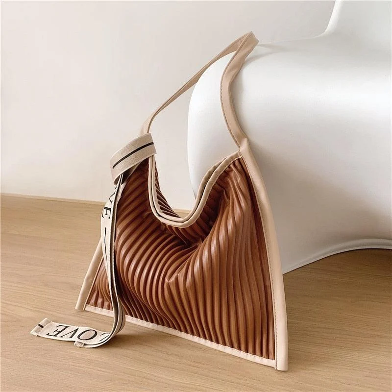 Nina Pleated Love Hobo Bag - 3 Colors - Glova