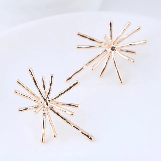 Nina Starburst Stud Earrings - Gold or Silver - Glova