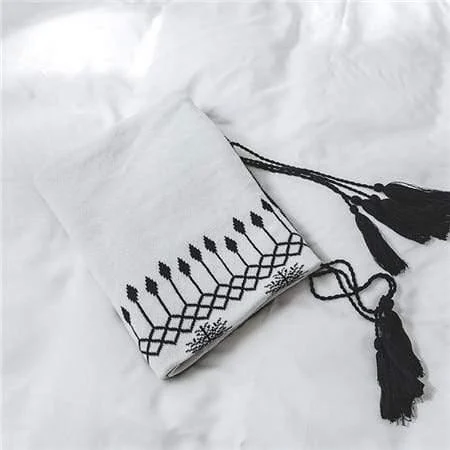 Nordic Black & White Pillows Covers - Glova