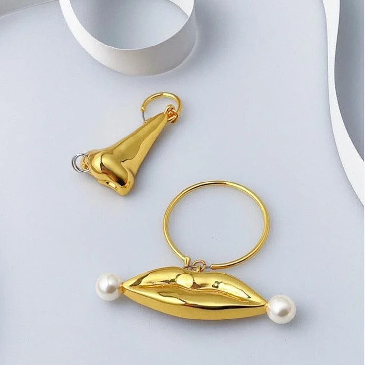 Nose & Lips Pearl and Gold Drop Earrings - Glova