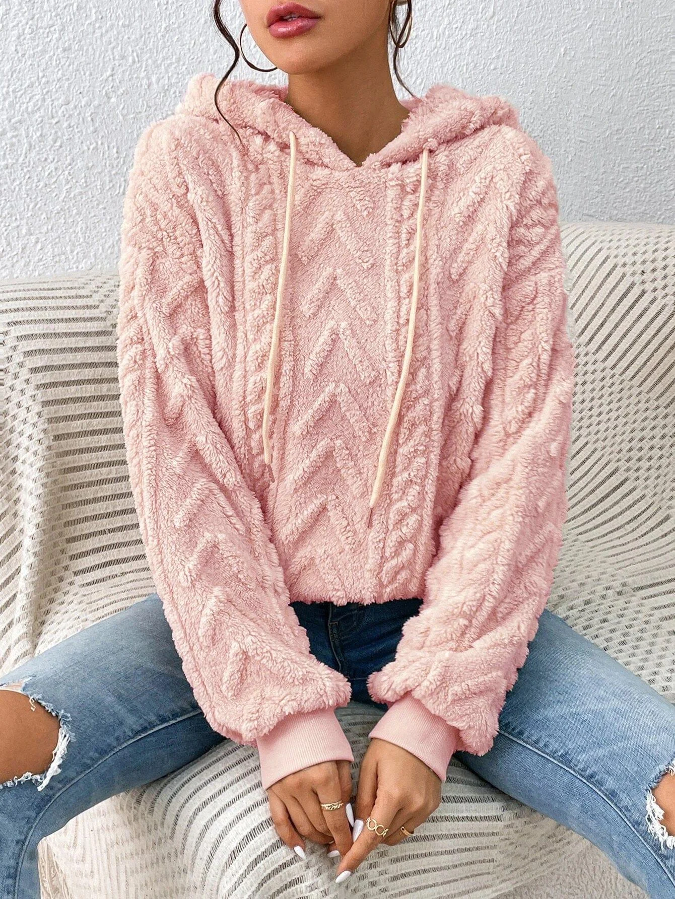 Nova Cable Knit Plush Hoodie - Glova